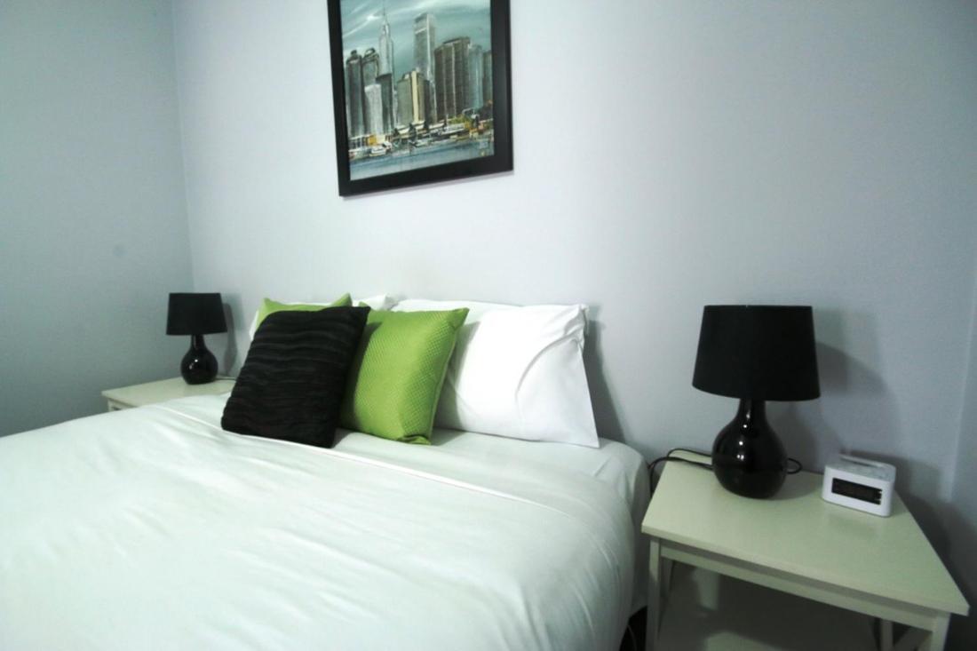 Golden Palms Motel Джилонг Екстериор снимка